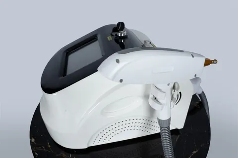 Portable Q-Switch Portable Q-Switched Nd:YAG Laser - View 1