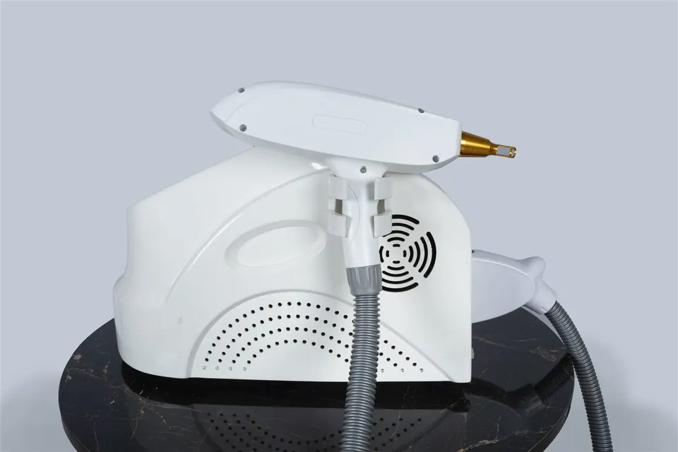 Portable Q-Switch Portable Q-Switched Nd:YAG Laser - View 2